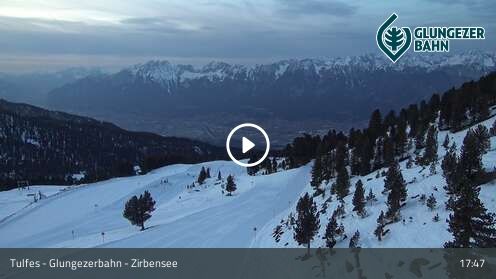 Kamerka Glungezerbahn - Zirbensee