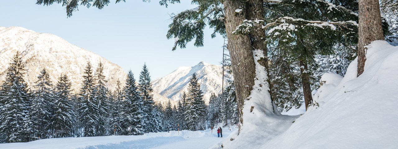 Winterwanderung Karwendeltäler, © ÖW/Robert Maybach